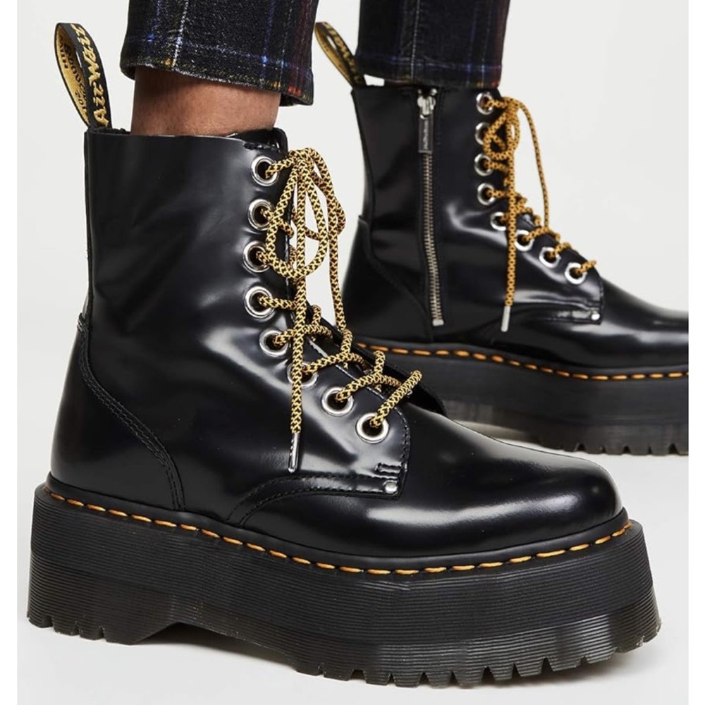 Dr. Marten Women’s Jadon Max Boot - Picture 3 of 3